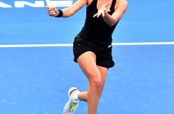 开云体育-穆古鲁扎在TL比赛中败北，精彩发挥引发热议！的简单介绍