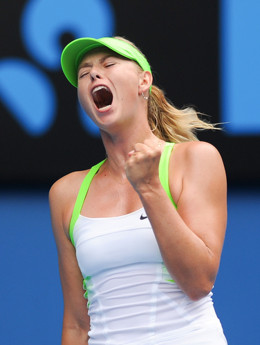 包含莎拉波娃爆冷击败塞尔维亚队，大胜引爆全场！的词条