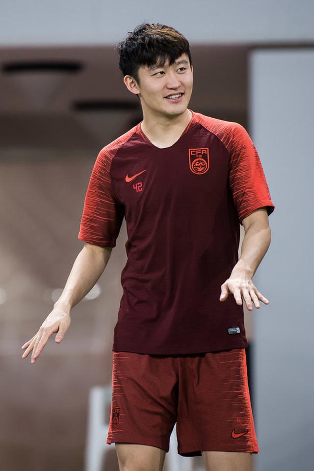 第七穿插连是钢七连吗 第七穿插连是钢七连吗